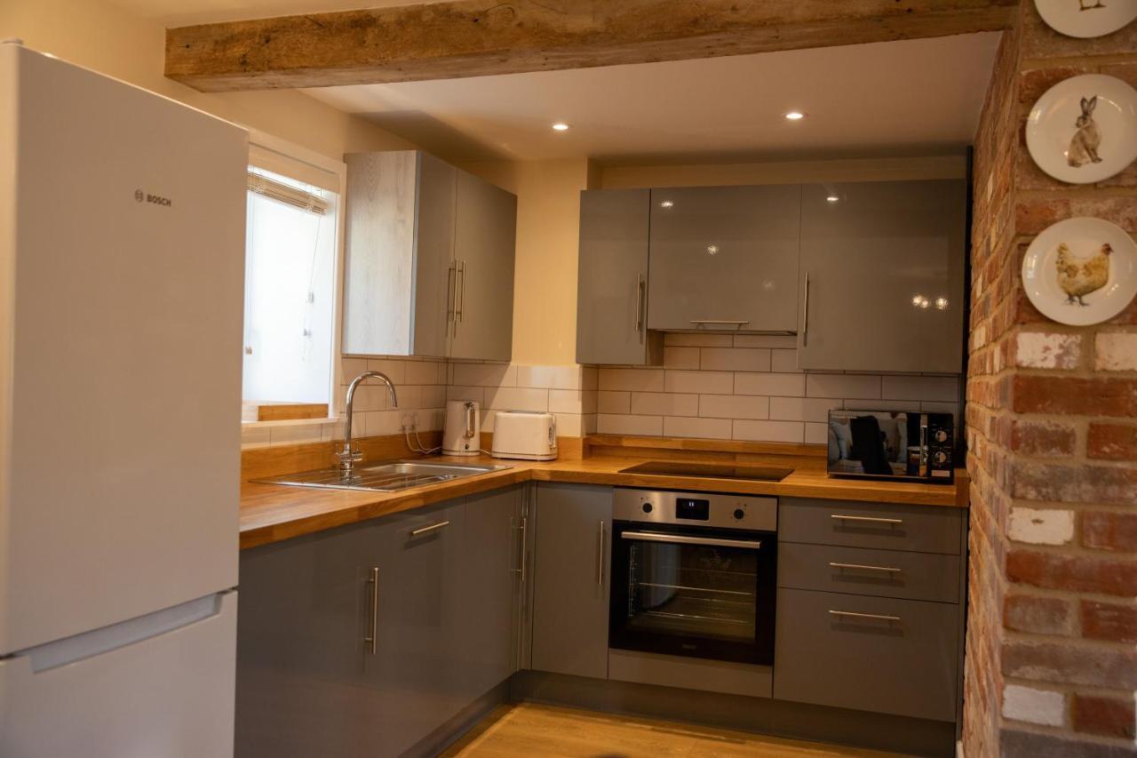 Rollestone Coach House Villa Shrewton Buitenkant foto