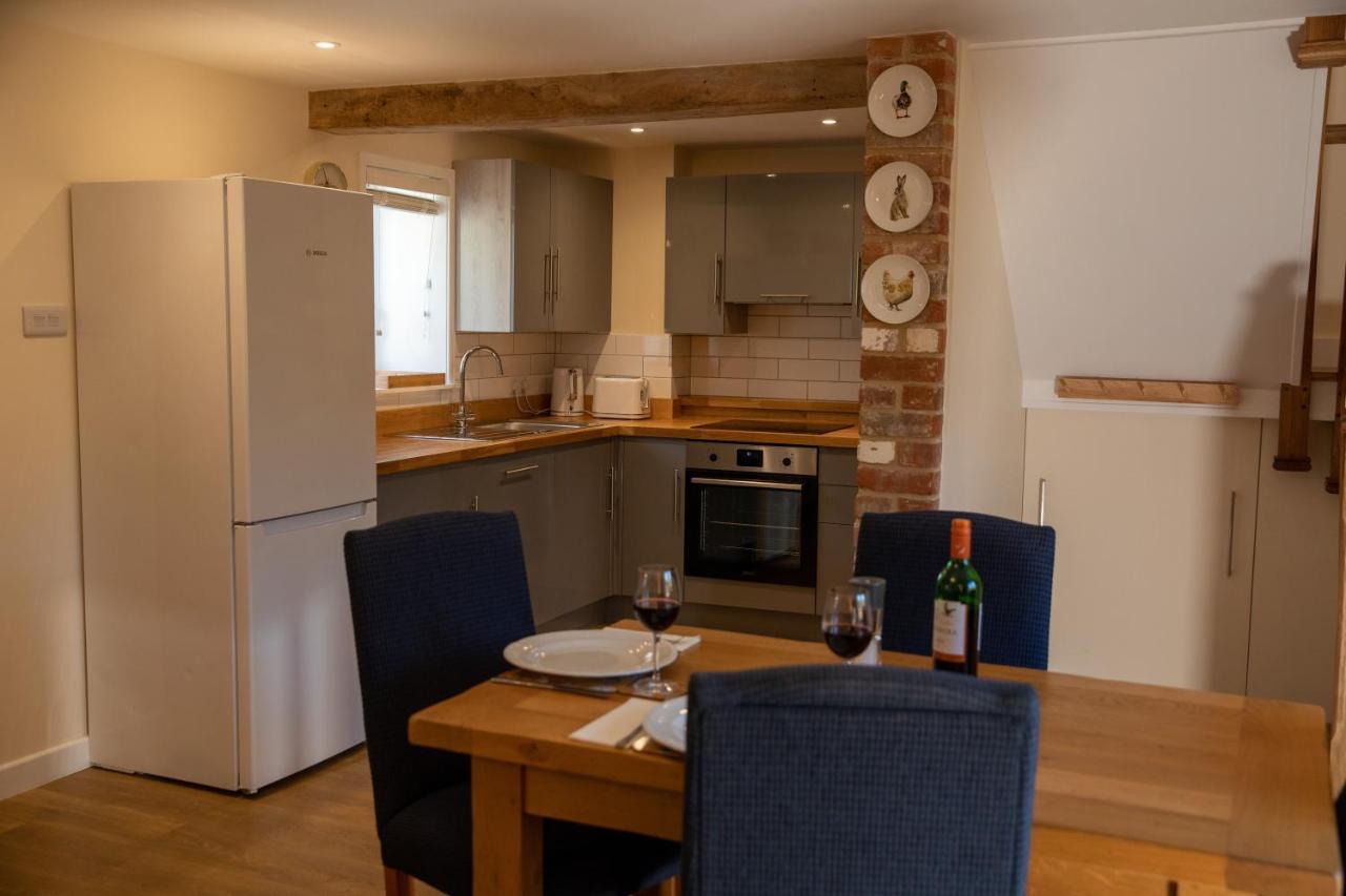 Rollestone Coach House Villa Shrewton Buitenkant foto