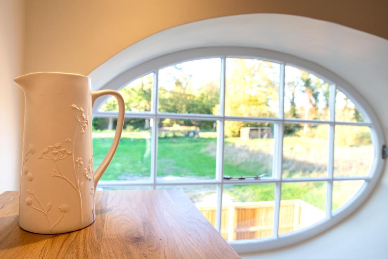 Rollestone Coach House Villa Shrewton Buitenkant foto